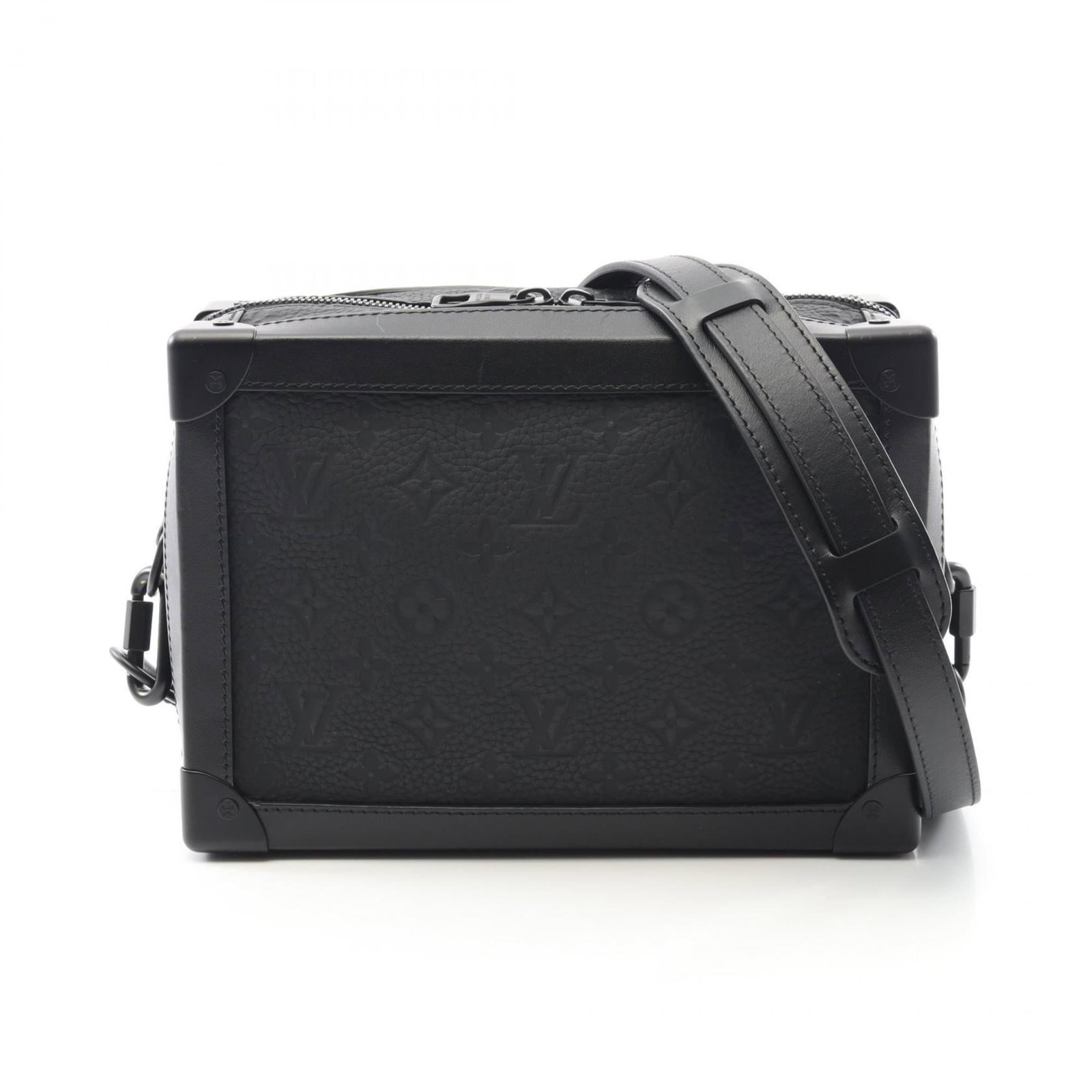 Louis Vuitton Shoulder Bag Monogram Leather: Louis Vuitton Shoulder Bag Monogram Leather Monogrammed leather shoulder bag from Louis Vuitton, featuring Taurillon leather construction and a classic black color. The bag measures 17.5cm x 24.5cm x 