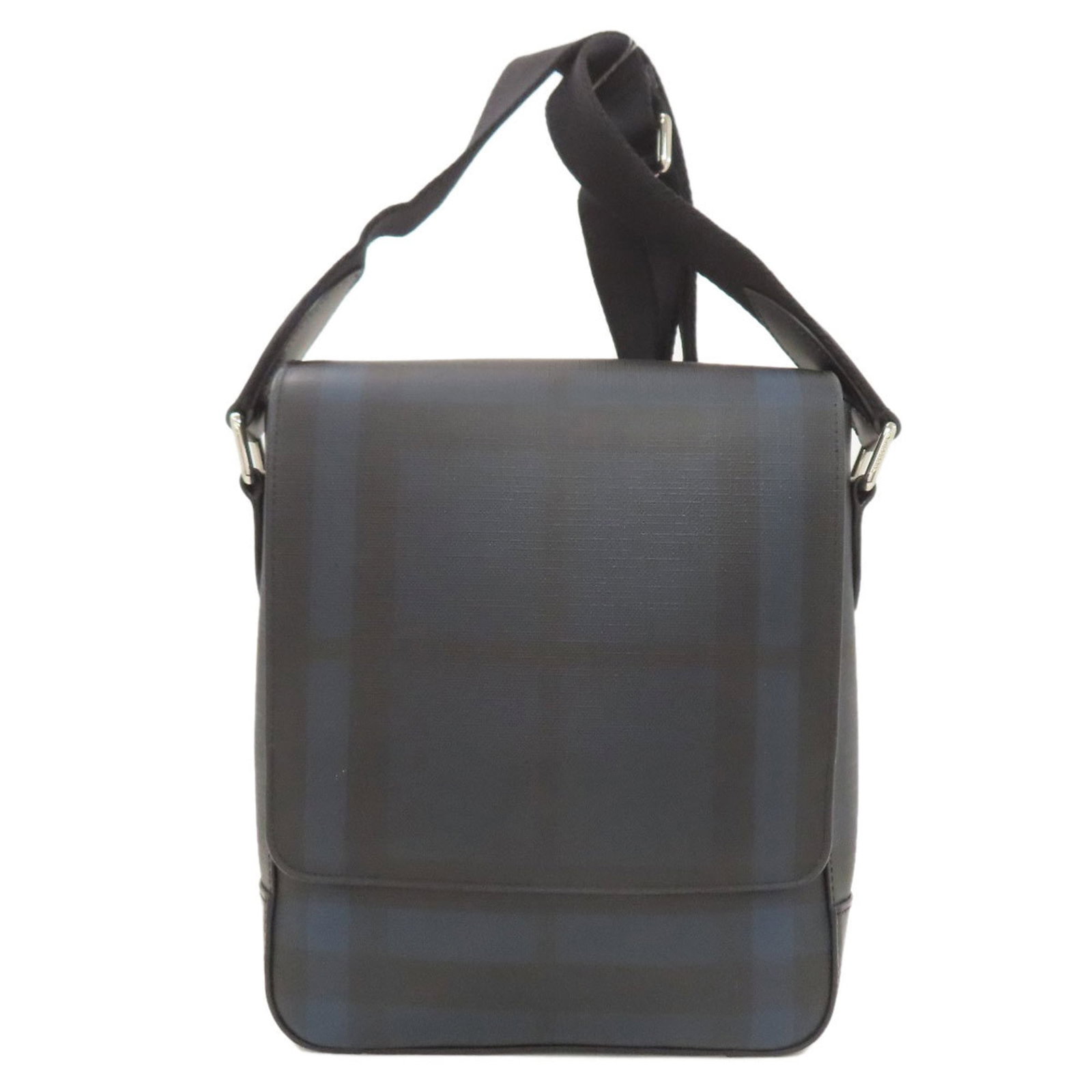 PVC Burberry Bag Shoulder: PVC Burberry Bag Shoulder Black and blue PVC Burberry shoulder bag with dimensions 26cm x 21cm x 7.5cm, made from PVC material. This bag features a simple design without any additional accessories. It
