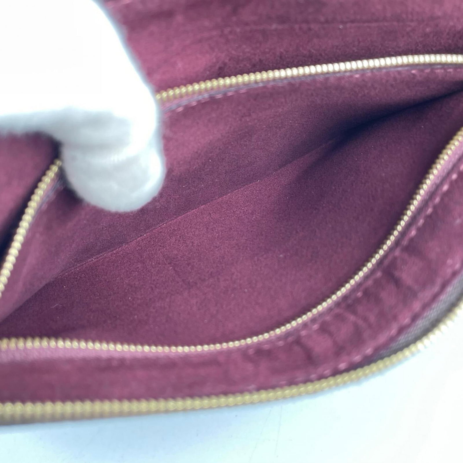 Monogram Pouch Louis Vuitton - 12