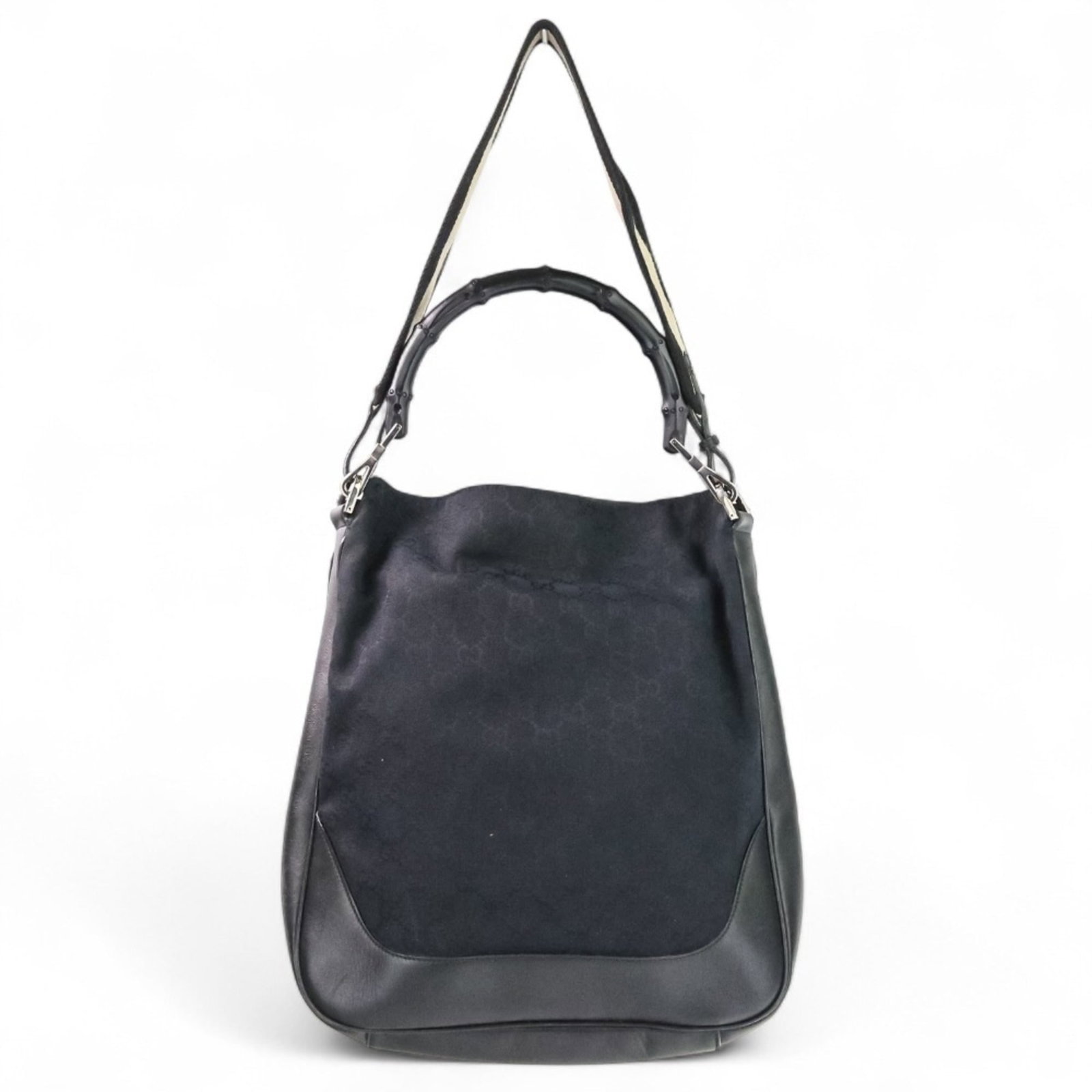 Gucci Handbag Canvas Leather Shoulder Bag: Gucci Handbag Canvas Leather Shoulder Bag Gucci Handbag Canvas Leather Shoulder Bag - A sleek and versatile design, this black shoulder bag features Gucci's signature GG canvas leather. Measuring 33cm