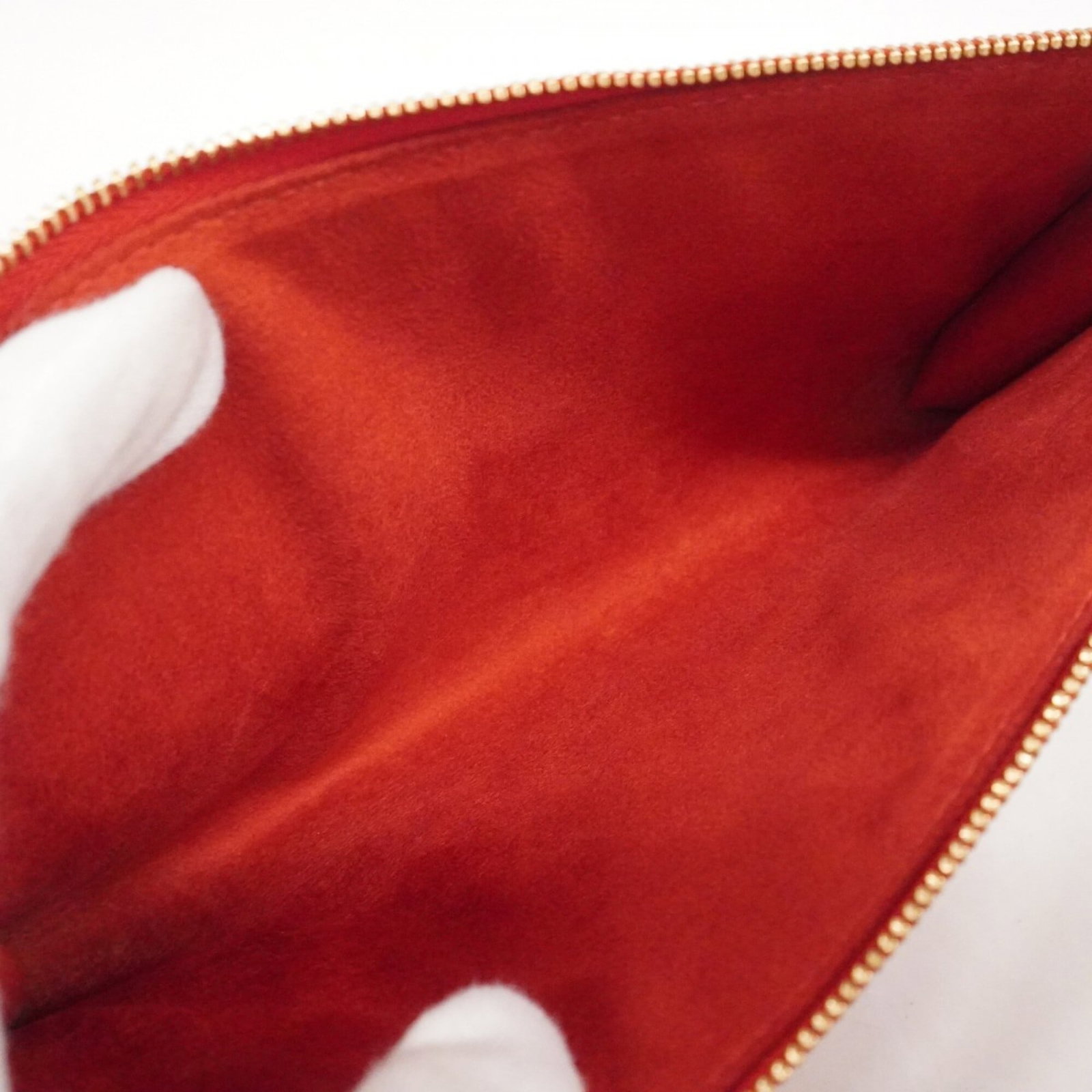 Louis Vuitton Pouch - 4