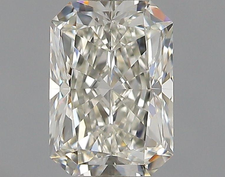 GIA Radiant 0.8ct J IF - Loose Natural Diamond: GIA Radiant 0.8ct J IF - Loose Natural Diamond GIA certification ensures the diamond's exceptional quality. This 0.8ct J IF diamond boasts an impressive clarity grade, making it a standout among natur