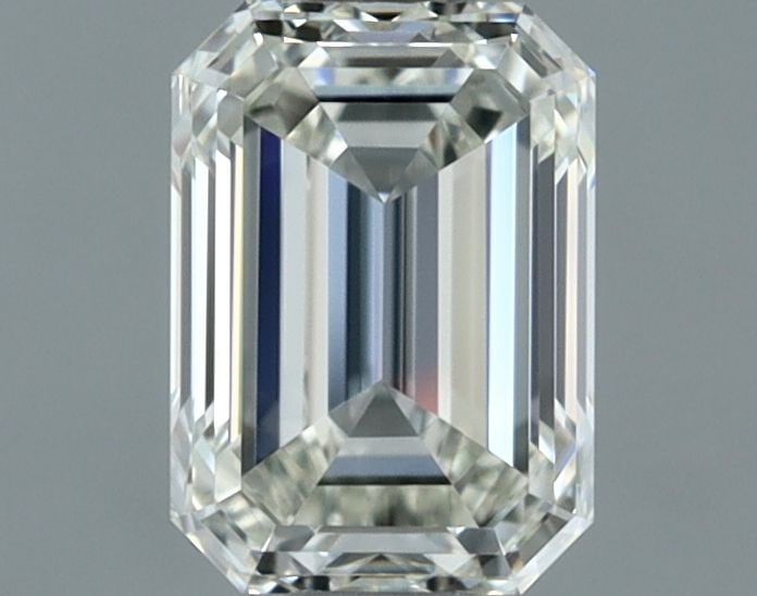 IGI Emerald 0.81ct I IF - Loose Natural Diamond: IGI Emerald 0.81ct I IF - Loose Natural Diamond 0.81ct IGI Emerald - Natural Diamond with Exceptional Clarity and Polish, Measuring 6.05L x 4.33W x 2.99H, Certified by IGI with EX Symmetry and EX