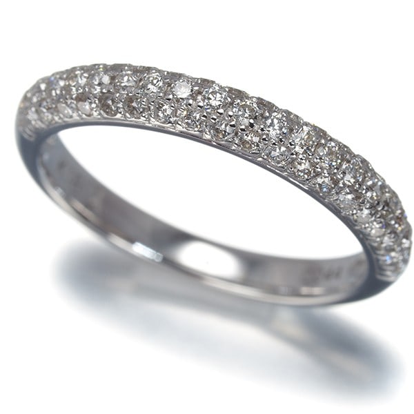 Vendome Ring Diamond 0.44Ct Paved Half Eternity Us5 18K 750 White Gold: Vendome Ring Diamond 0.44Ct Paved Half Eternity Us5 18K 750 White Gold The Vendome Ring Diamond 0.44Ct Paved Half Eternity features a natural diamond set into an 18k white gold band, creating a stunni