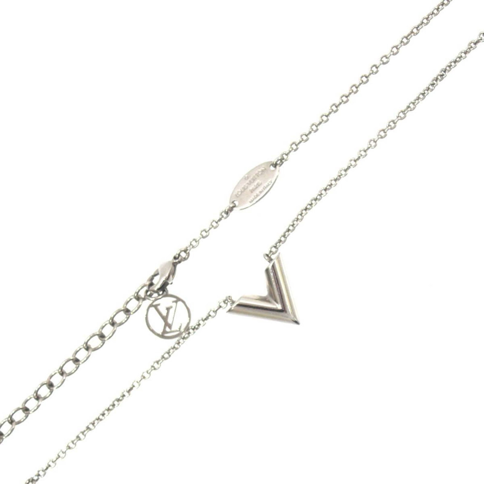 Louis Vuitton Essential V Necklace Silver M63197 Le4262 Neck Circumference: Approximately 42.5-48Cm: Louis Vuitton Essential V Necklace Silver M63197 Le4262 Neck Circumference: Approximately 42.5-48Cm Silver Louis Vuitton Essential V Necklace with adjustable neck circumference, suitable for women