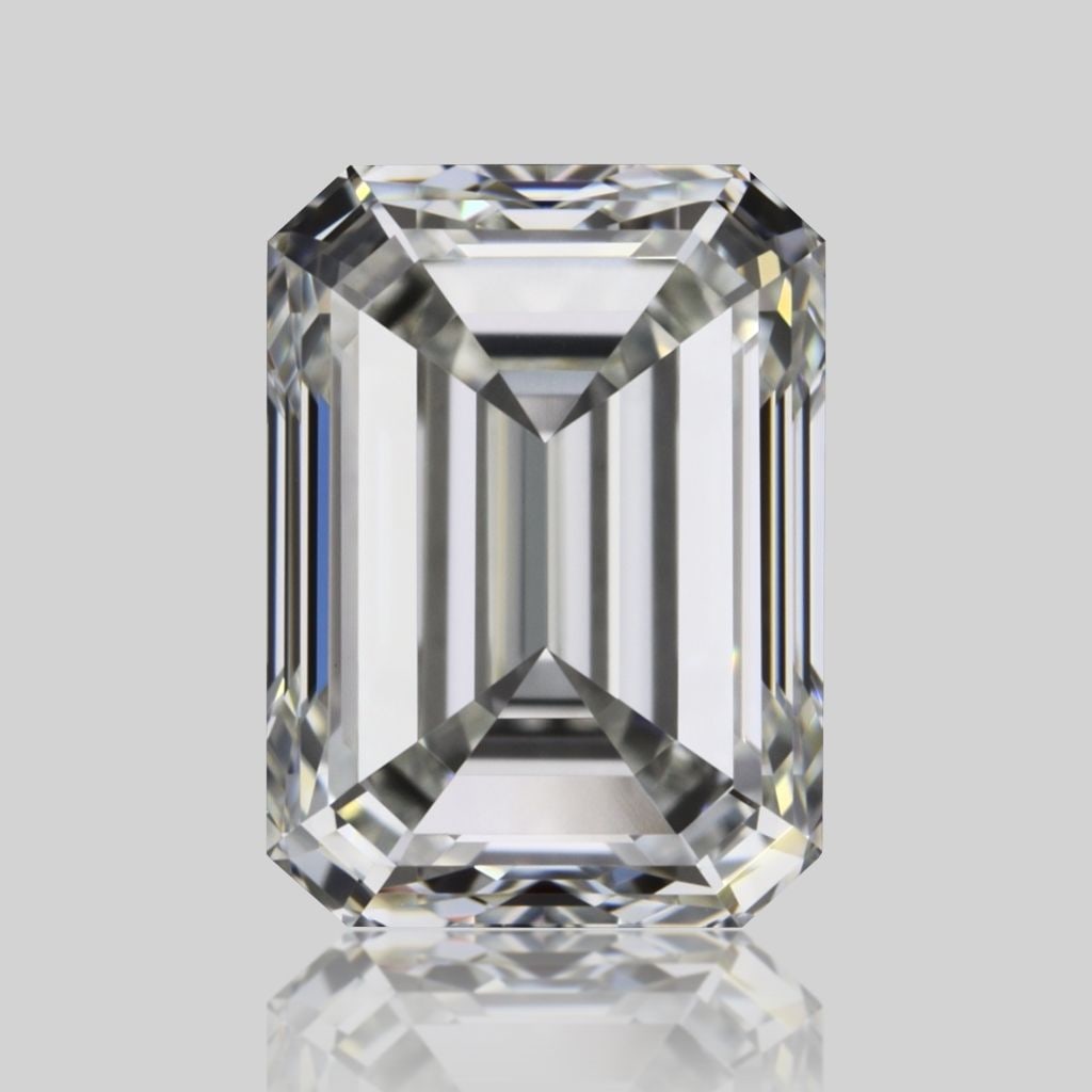GIA Emerald 0.9ct I VVS1 - Loose Natural Diamond: GIA Emerald 0.9ct I VVS1 - Loose Natural Diamond GIA Emerald 0.9ct I VVS1 - Loose Natural Diamond, certified by the Gemological Institute of America (GIA), boasts exceptional clarity and color charact