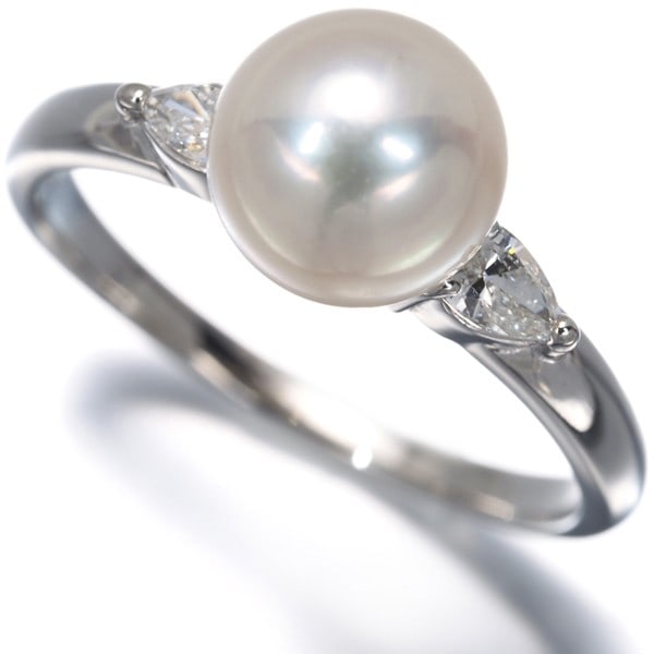 Tasaki Ring Akoya Pearl 8.0Mm Diamond 0.19Ct Us7.25-7.5 900 Platinum: Tasaki Ring Akoya Pearl 8.0Mm Diamond 0.19Ct Us7.25-7.5 900 Platinum Tasaki's 900 platinum ring showcases a stunning Akoya pearl, approximately 8.0mm in diameter, surrounded by a total of 0.19ct of ex