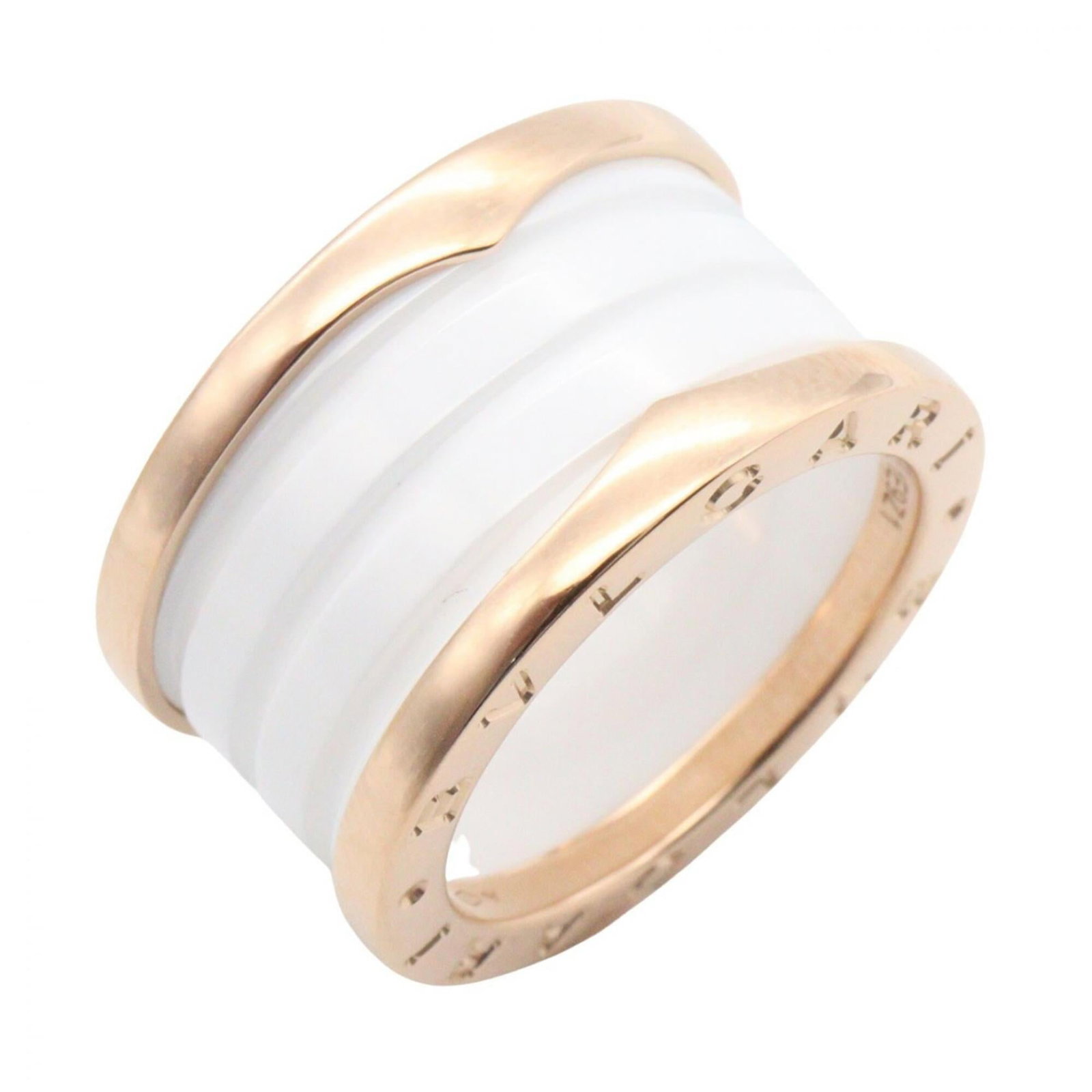 Bvlgari Band Ring Ceramic Pink Gold (18K): Bvlgari Band Ring Ceramic Pink Gold (18K) Bvlgari Band Ring Ceramic Pink Gold (18K) features a striking ceramic pink gold design, combining elegant style with durable materials. This 18K gold band rin