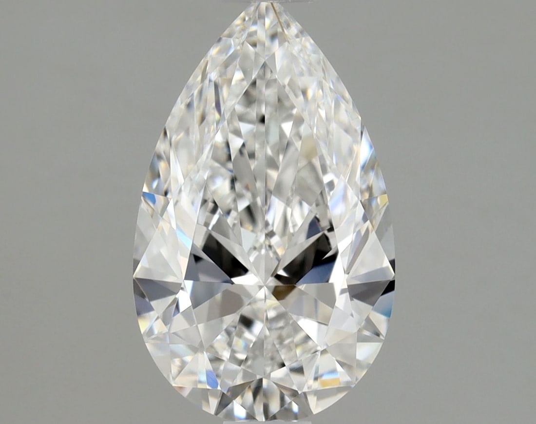 GIA Pear 1.0ct E VVS1 - Loose Natural Diamond: GIA Pear 1.0ct E VVS1 - Loose Natural Diamond GIA-certified, this loose natural pear-shaped diamond boasts exceptional clarity with an E color and VVS1 grade. With excellent polish and symmetry, its