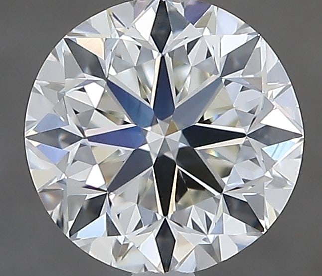IGI Round 1.5ct H VVS2 - Loose Natural Diamond: IGI Round 1.5ct H VVS2 - Loose Natural Diamond IGI Round 1.5ct H VVS2 - Loose Natural Diamond features exceptional clarity and color, with a high polish level and near-perfect symmetry. This natural