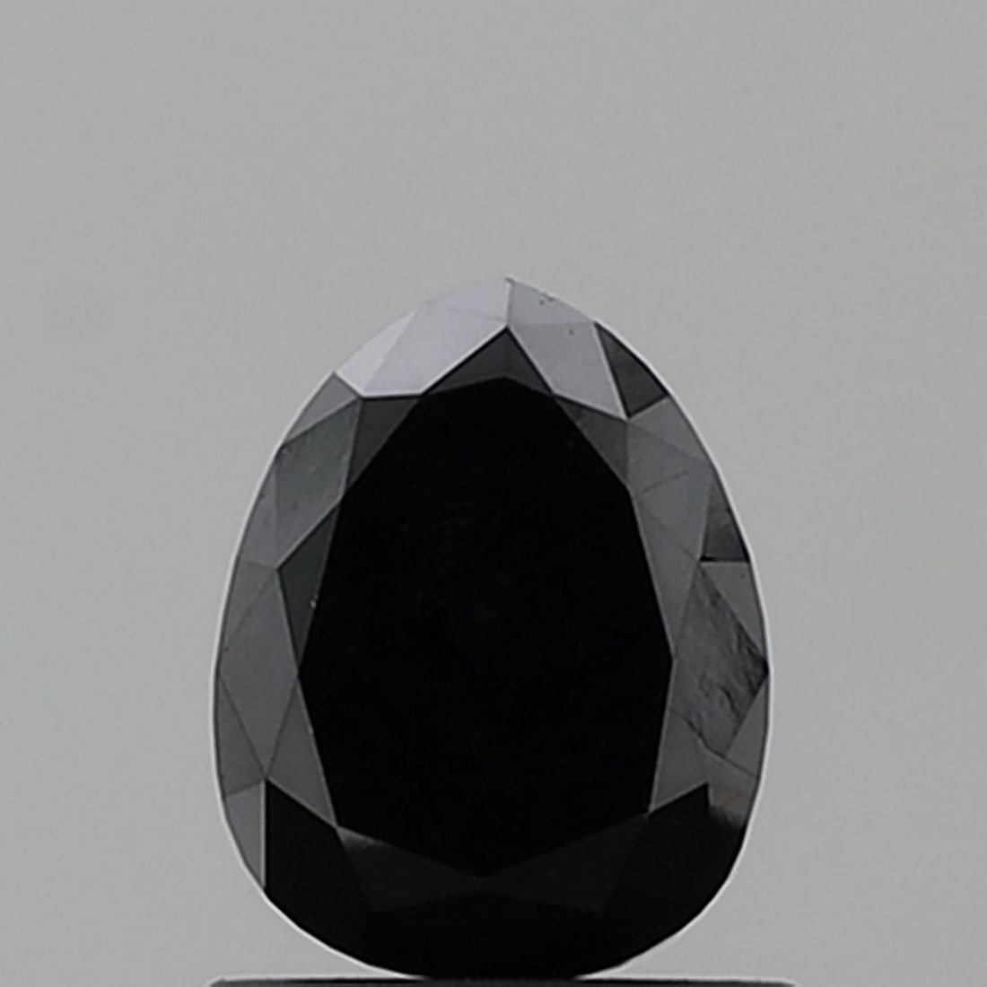 Pear 1.05ct Black VVS2 - Loose Natural Diamond: Pear 1.05ct Black VVS2 - Loose Natural Diamond 1.05ct Black VVS2 - Loose Natural Diamond, featuring exceptional clarity and polish, with a rare black color and precise symmetry. This natural diamond b
