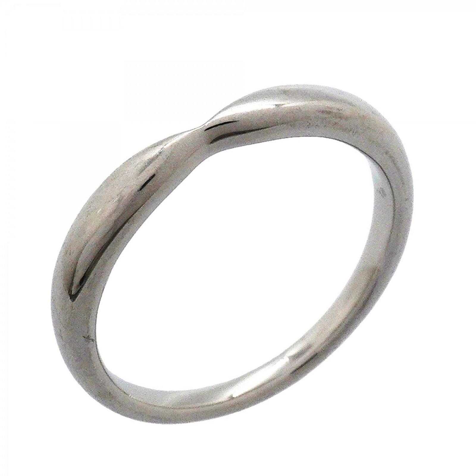 Tiffany Band Ring Platinum 950: Tiffany Band Ring Platinum 950 Platinum 950 Tiffany Band Ring, US Size 7.5, offers a sleek and sophisticated design for men and women alike. This high-quality platinum band features the iconic Tiffany