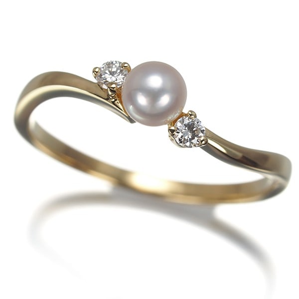 Mikimoto Ring Akoya Pearl 4.1Mm Diamond Wave Us5.5-5.75 18K Yg: Mikimoto Ring Akoya Pearl 4.1Mm Diamond Wave Us5.5-5.75 18K Yg The Mikimoto Ring boasts a stunning Akoya pearl, measuring approximately 4.1mm in diameter, set in 18k yellow gold. This exquisite piece