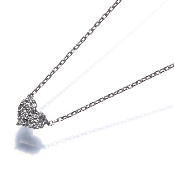 Vendome Necklace Diamond 0.13Ct Heart Paved 950 850 Platinum: Vendome Necklace Diamond 0.13Ct Heart Paved 950 850 Platinum 950 platinum pendant features a natural diamond heart, pave-set in a stunning 0.13ct total weight, suspended from a 37-40cm necklace chain.