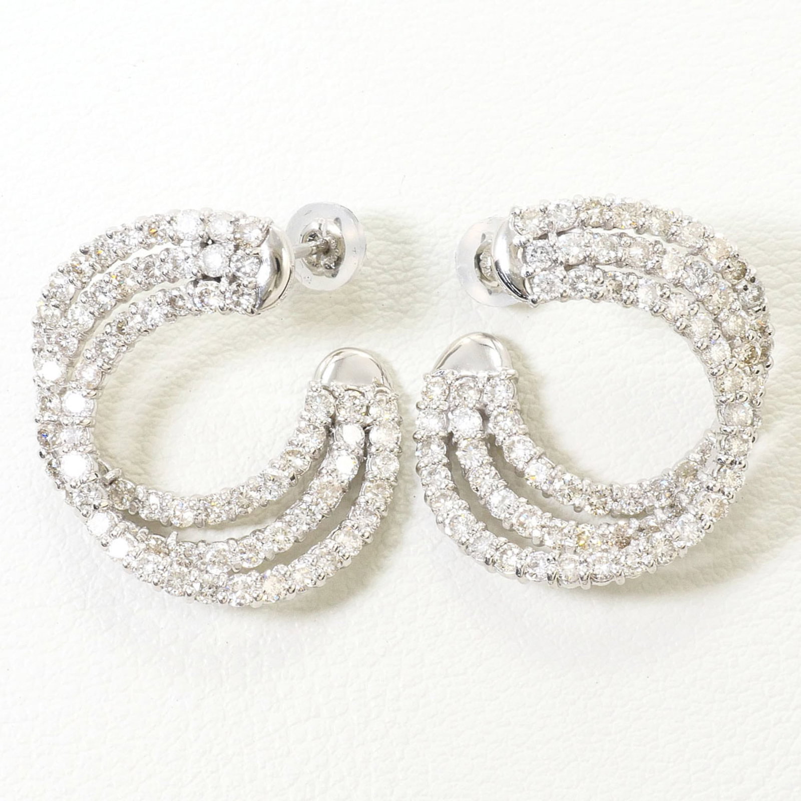 Half Hoop Earrings Platinum 900 (1 of 7)