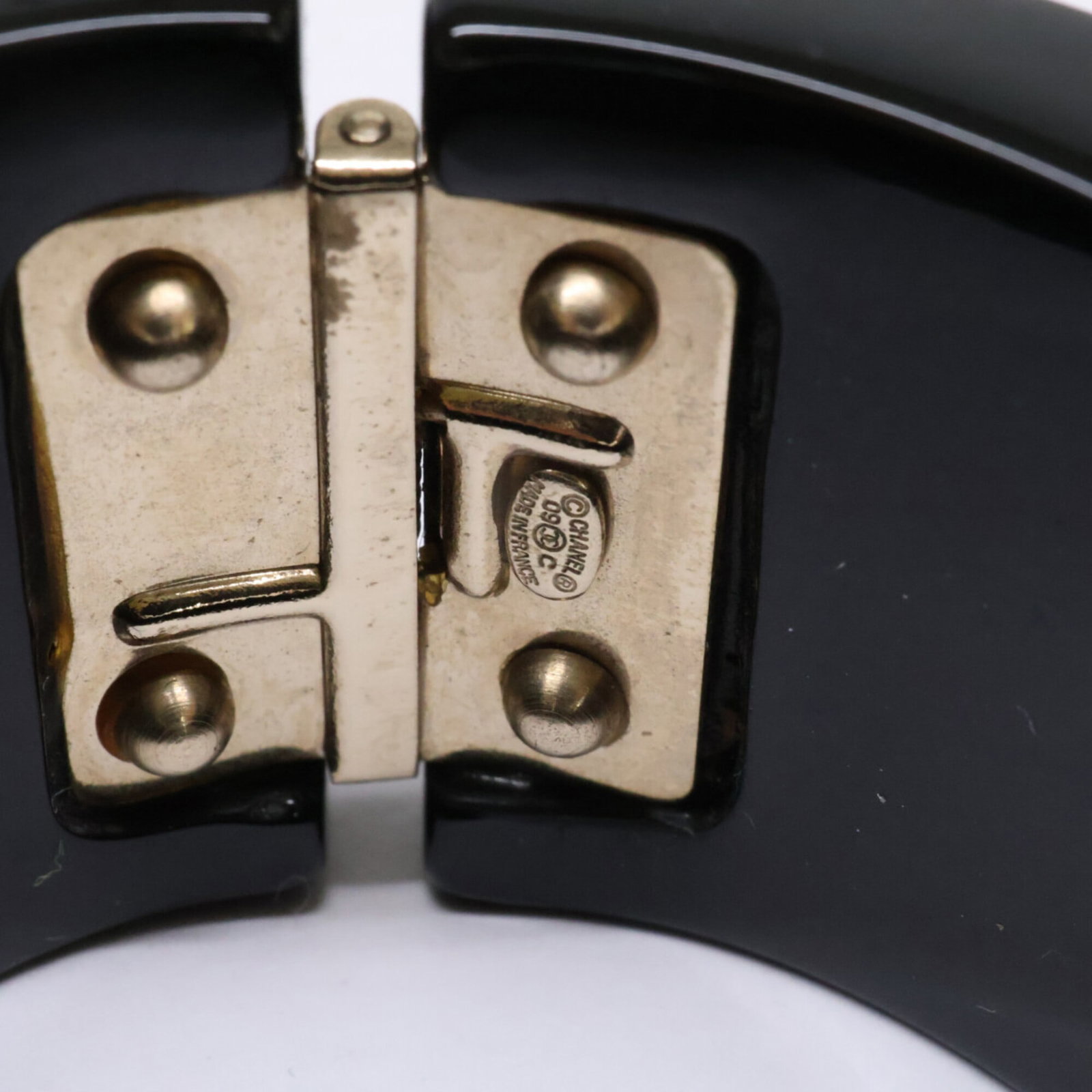 Resin Bangle Chanel - 8