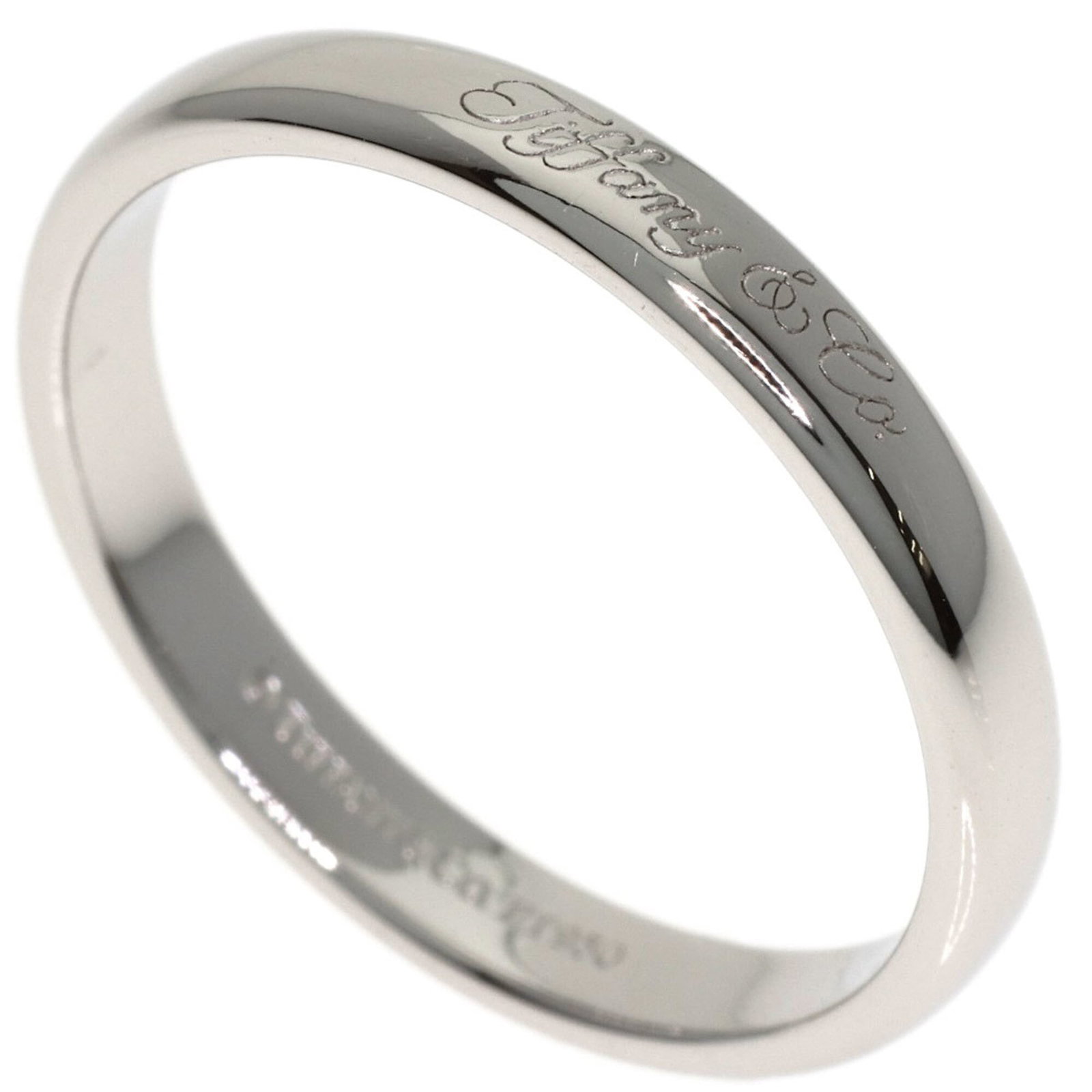 Tiffany Band Ring Platinum 950: Tiffany Band Ring Platinum 950 Platinum 950 Tiffany band ring offers a sleek, sophisticated design for women. With its US size 9 fit and platinum material, this ring provides a durable and luxurious f