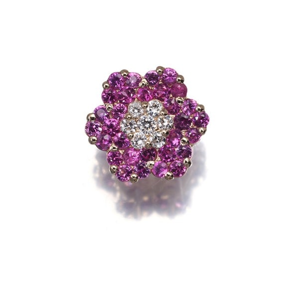 Pink Sapphire 0.48Ct Diamond 0.10Ct Flower Pendant 18K 750 Yellow Gold: Pink Sapphire 0.48Ct Diamond 0.10Ct Flower Pendant 18K 750 Yellow Gold Pink Sapphire and Diamond Pendant in 18K Yellow Gold. This elegant pendant showcases a stunning 0.48ct pink sapphire surrounded