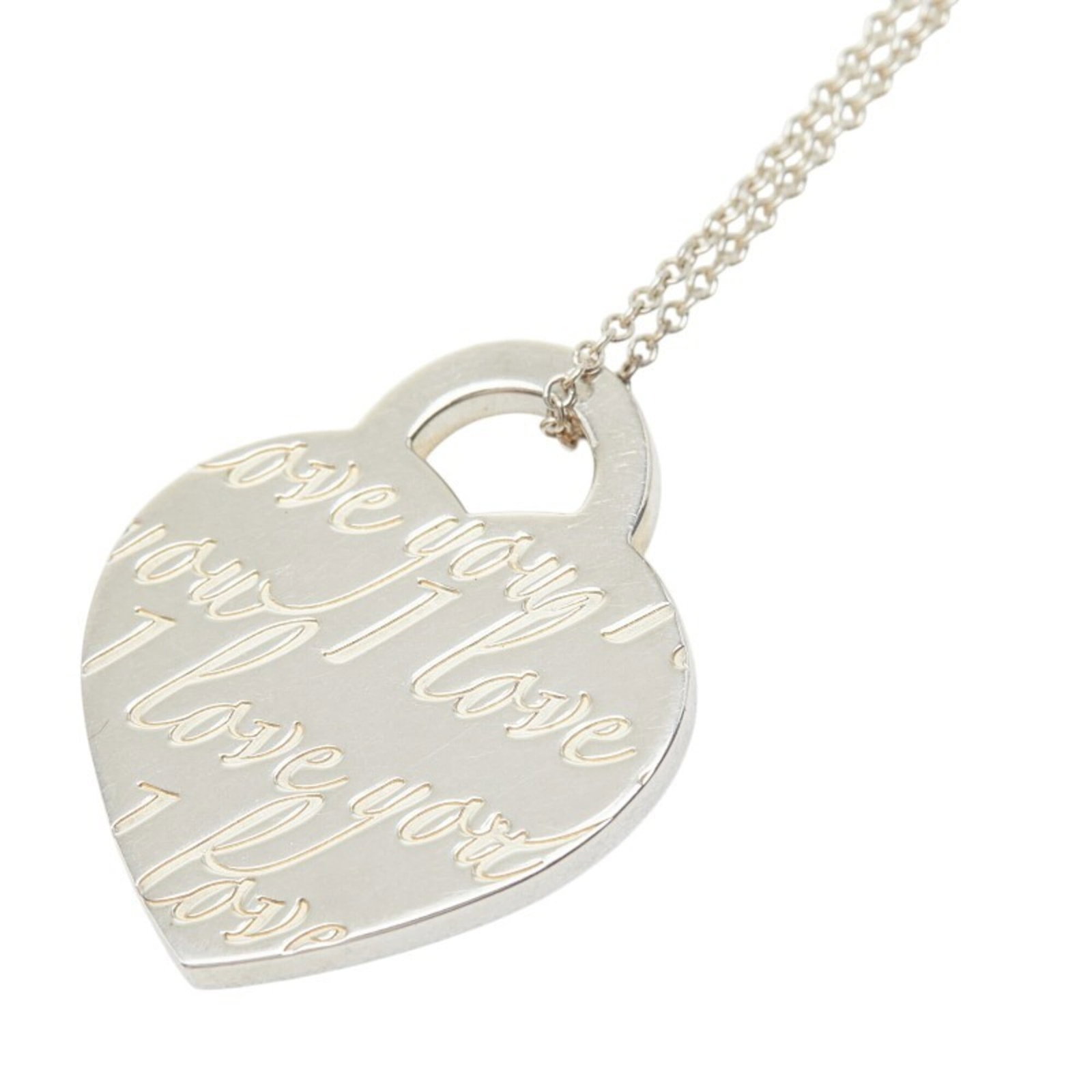 Women's silver necklace with heart tag pendant from Tiffany & Co.: Women's silver necklace with heart tag pendant from Tiffany & Co. Silver necklace with heart tag pendant from Tiffany & Co, featuring a 925 sterling silver chain and a 25.4mm x 20.9mm heart-shaped pen