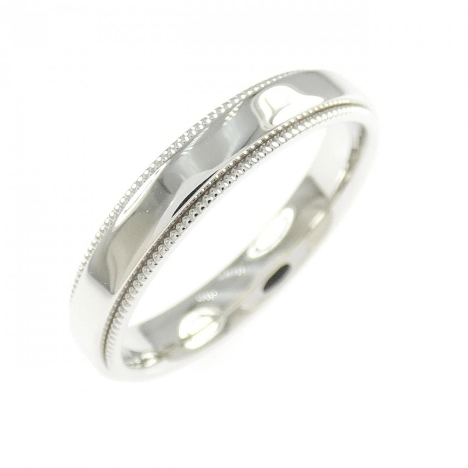 Tiffany Band Ring Platinum 950: Tiffany Band Ring Platinum 950 Platinum 950 Tiffany band ring offers a sleek, sophisticated design for women. With its US size 9 fit and platinum material, this ring provides a durable and luxurious
