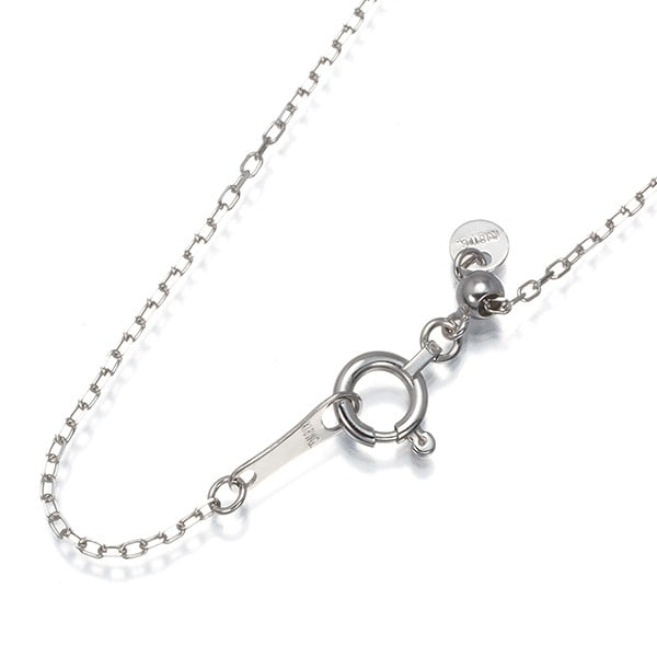 Cable Chain Necklace 45Cm 18K 750 White Gold: Cable Chain Necklace 45Cm 18K 750 White Gold 18k White Gold Cable Chain Necklace, 45cm in length with an adjustable extender for a customizable fit. This elegant chain necklace features a sleek