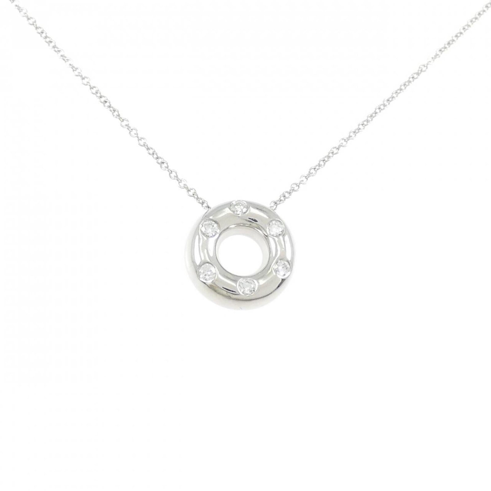 Dots Tiffany Necklace: Dots Tiffany Necklace Platinum 950 and set with a 12.6mm diamond, the Dots Tiffany Necklace boasts a striking design. The necklace features a unique pendant size and a comfortable neck circumference o
