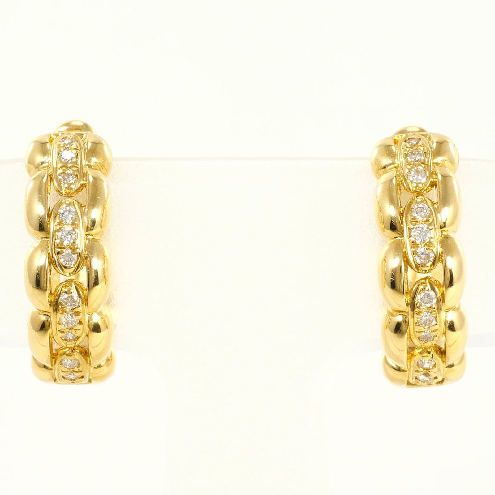 Clip earrings yellow gold unbranded 18K (1 of 7)