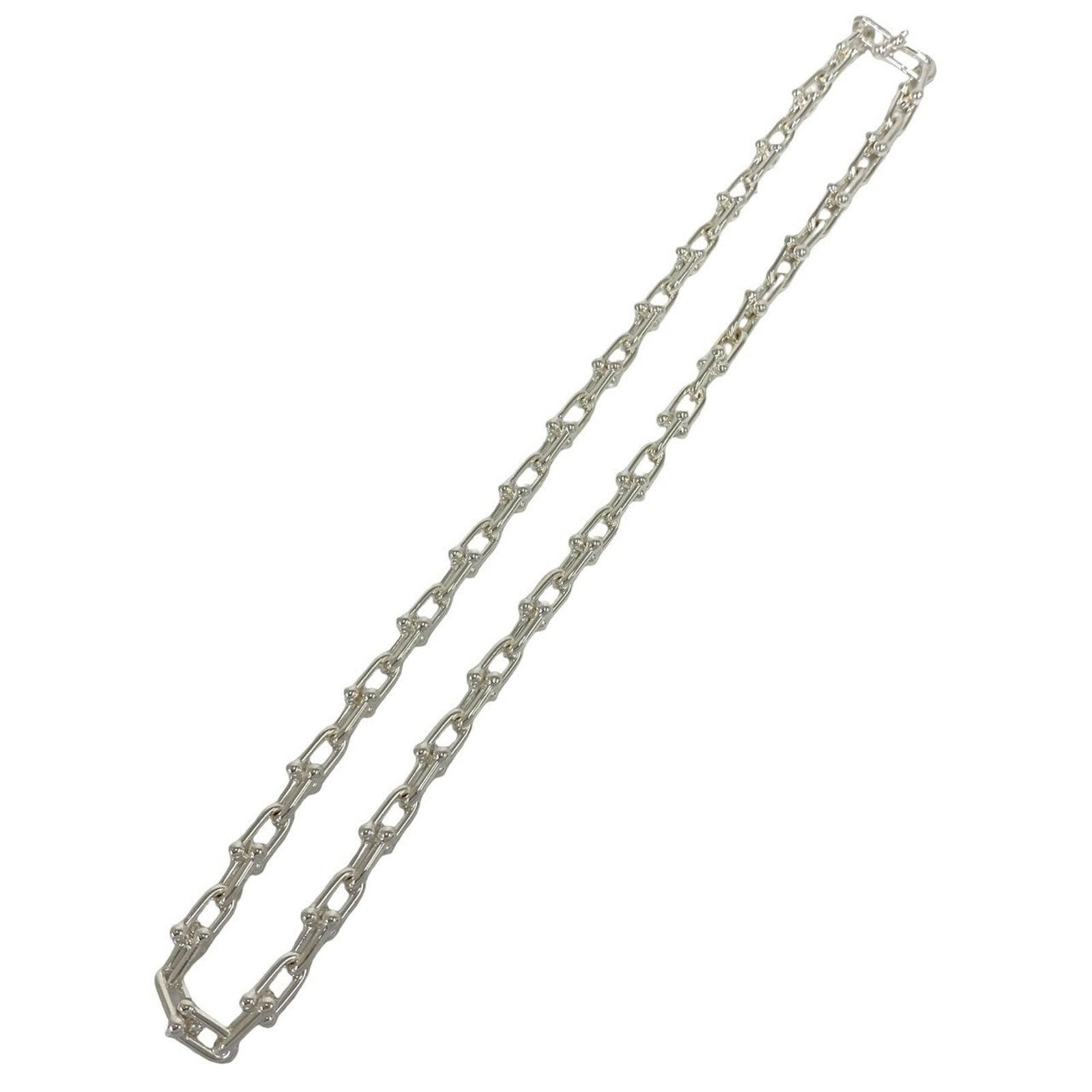 Tiffany&Co. Tiffany Hardwear Small Link Necklace Sterling Silver 925 Accessory 808-6: Tiffany&Co. Tiffany Hardwear Small Link Necklace Sterling Silver 925 Accessory 808-6 Sterling silver necklace with a small link design, bearing the Tiffany&Co. signature, features a delicate chain tha