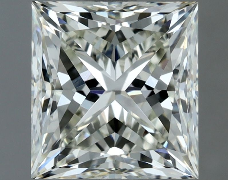 IGI Princess 2.02ct J VVS2 - Loose Natural Diamond: IGI Princess 2.02ct J VVS2 - Loose Natural Diamond 2.02ct IGI Princess cut diamond with exceptional clarity, featuring VVS2 grade and EX polish, boasting an impressive J color. The stone's precise mea