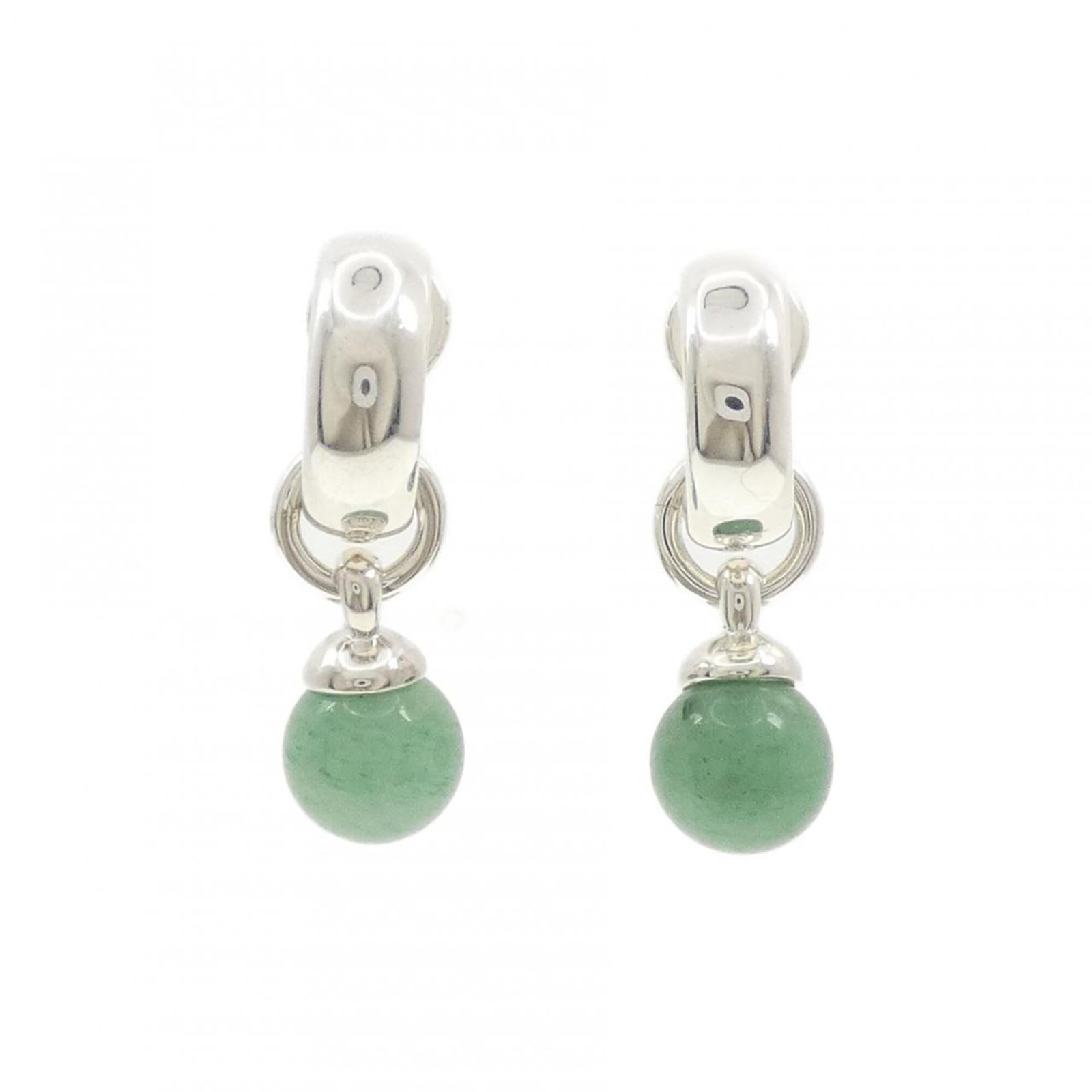 Silver 925 Tiffany Clip Earrings: Silver 925 Tiffany Clip Earrings Silver 925 Tiffany Clip Earrings are crafted from high-quality silver, featuring a sleek and modern design. The earrings boast a striking quartz stone, adding a touch 