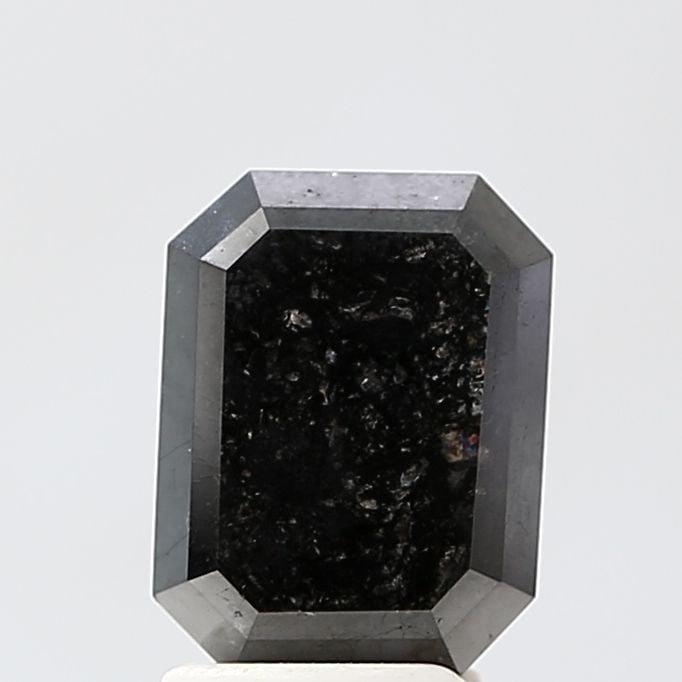 Emerald 2.44ct Black VVS2 - Loose Natural Diamond: Emerald 2.44ct Black VVS2 - Loose Natural Diamond 2.44 carat black diamond with exceptional clarity and polish, boasting an EX symmetry and EX polish. This natural Fancy diamond is certified to have a