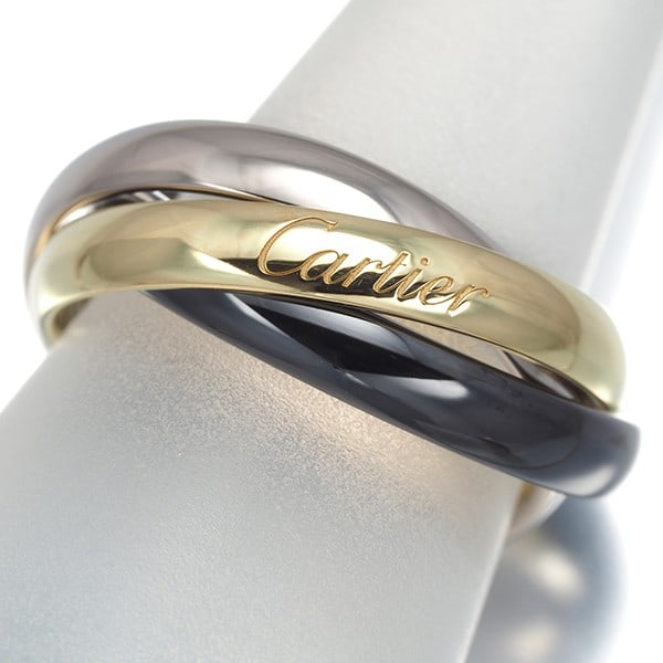 Yellow Gold Ring 750 Cartier Trinity Sm Eu49 Ceramic: Yellow Gold Ring 750 Cartier Trinity Sm Eu49 Ceramic Yellow Gold Cartier Trinity Ring with Ceramic Weight. This 18k yellow gold ring features the iconic Cartier Trinity design, crafted from high-quali