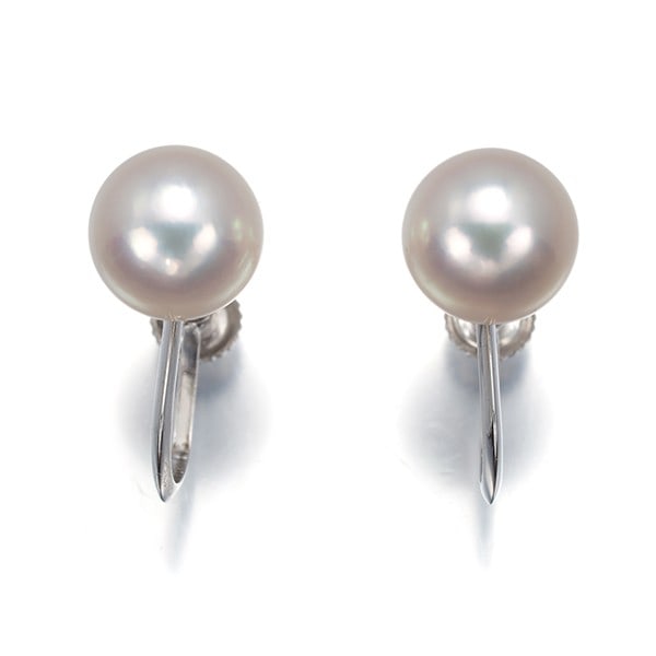 Tasaki Earrings Akoya Pearl 7.6Mm Solitaire 14K 585 White Gold: Tasaki Earrings Akoya Pearl 7.6Mm Solitaire 14K 585 White Gold Tasaki Earrings feature an exquisite Akoya pearl, measuring approximately 7.6mm in size, set in 14K white gold. The elegant design showca
