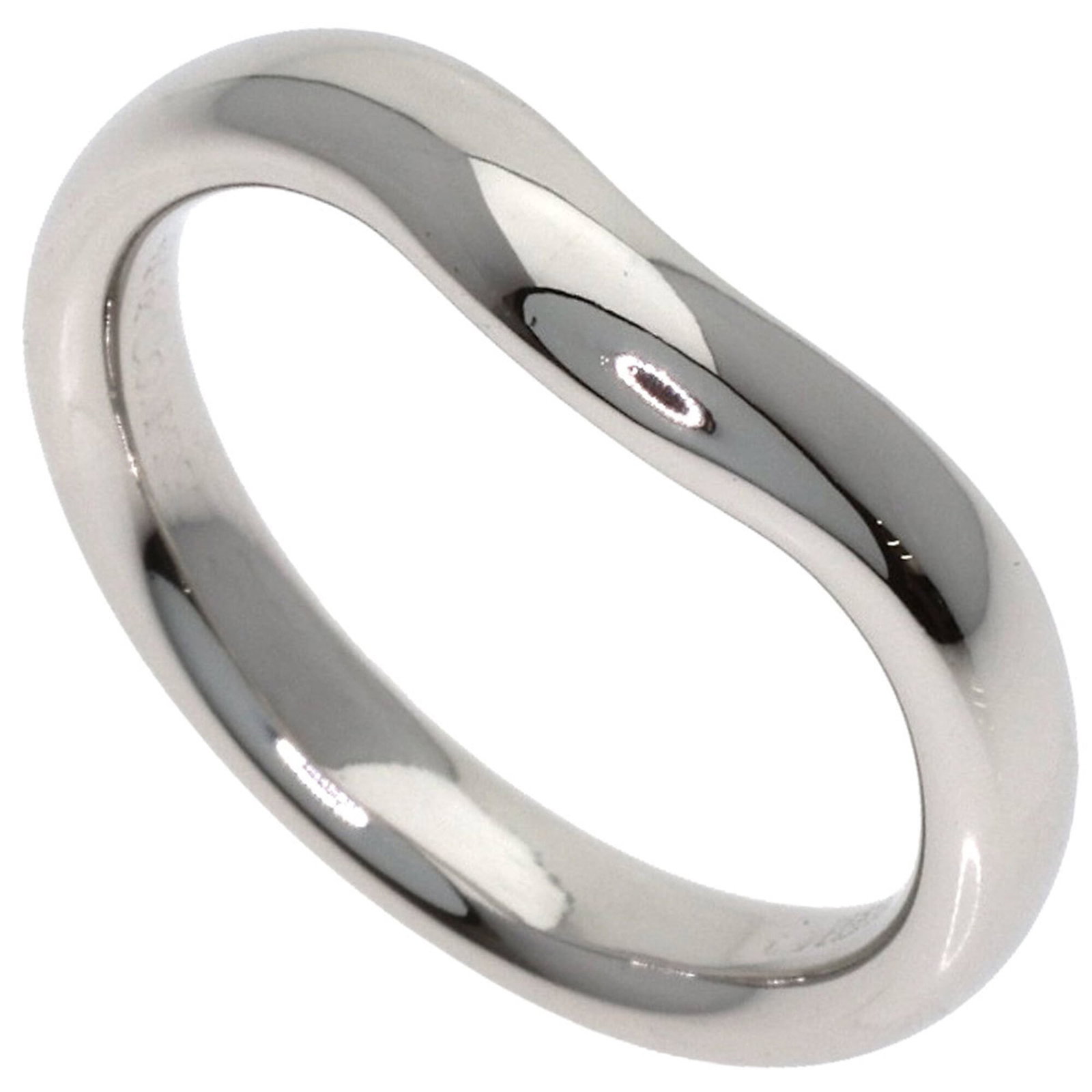 Tiffany Band Ring Platinum 950: Tiffany Band Ring Platinum 950 Tiffany Band Ring in Platinum 950, available in US size 3.5, showcases the brand's signature style with a sleek band ring made from high-quality platinum. This classic