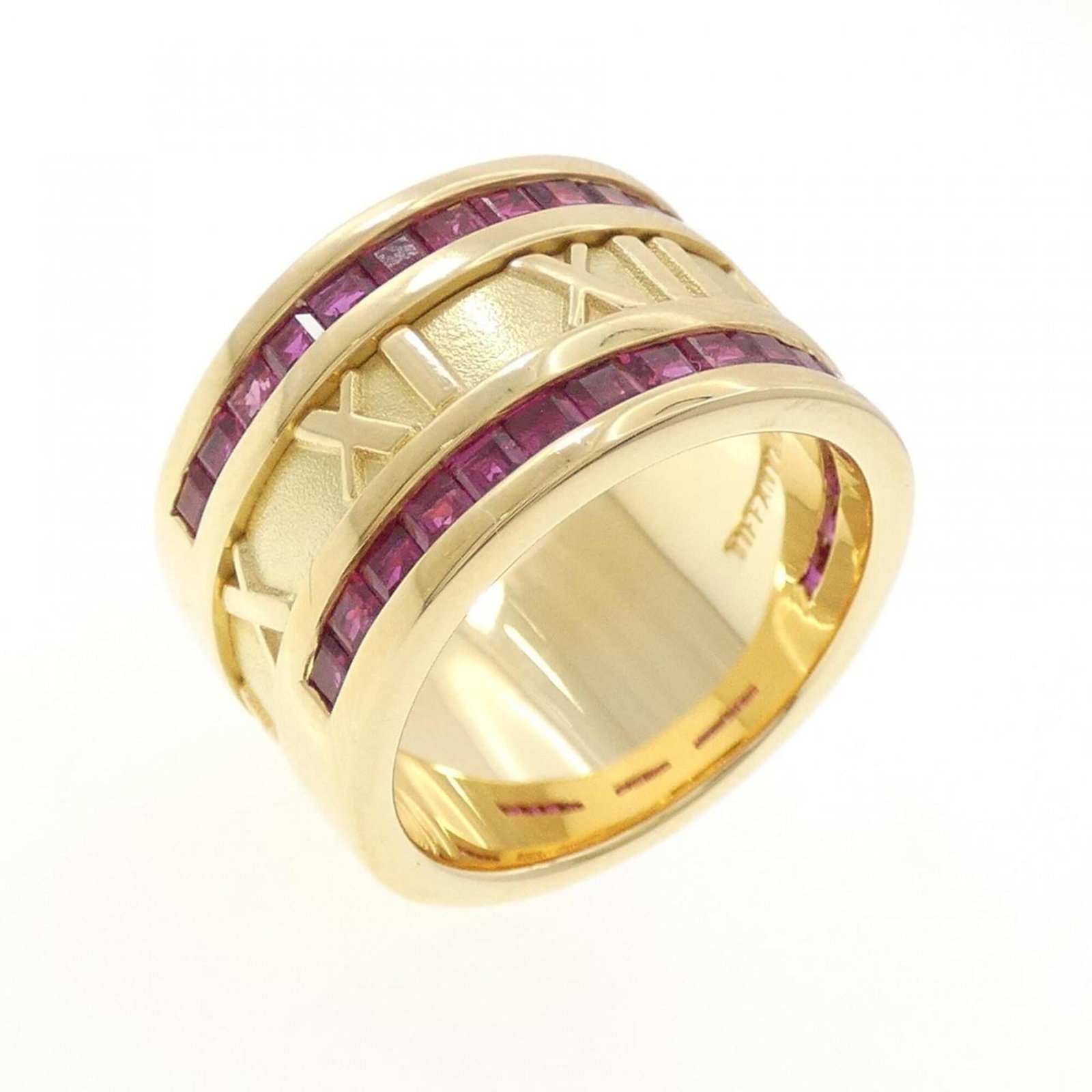 Yellow Gold 18K Tiffany Band Ring: Yellow Gold 18K Tiffany Band Ring Yellow gold (18K) band ring from Tiffany, available in US size 6. This elegant piece features 18K yellow gold construction and a classic band design. Item Specifics: 