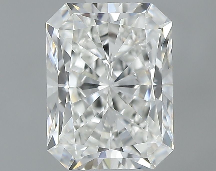 GIA Radiant 0.7ct H VVS1 - Loose Natural Diamond: GIA Radiant 0.7ct H VVS1 - Loose Natural Diamond GIA-certified, this stunning 0.7ct H VVS1 diamond boasts exceptional clarity and cut quality, with an EX polish and symmetry that showcase its natural 