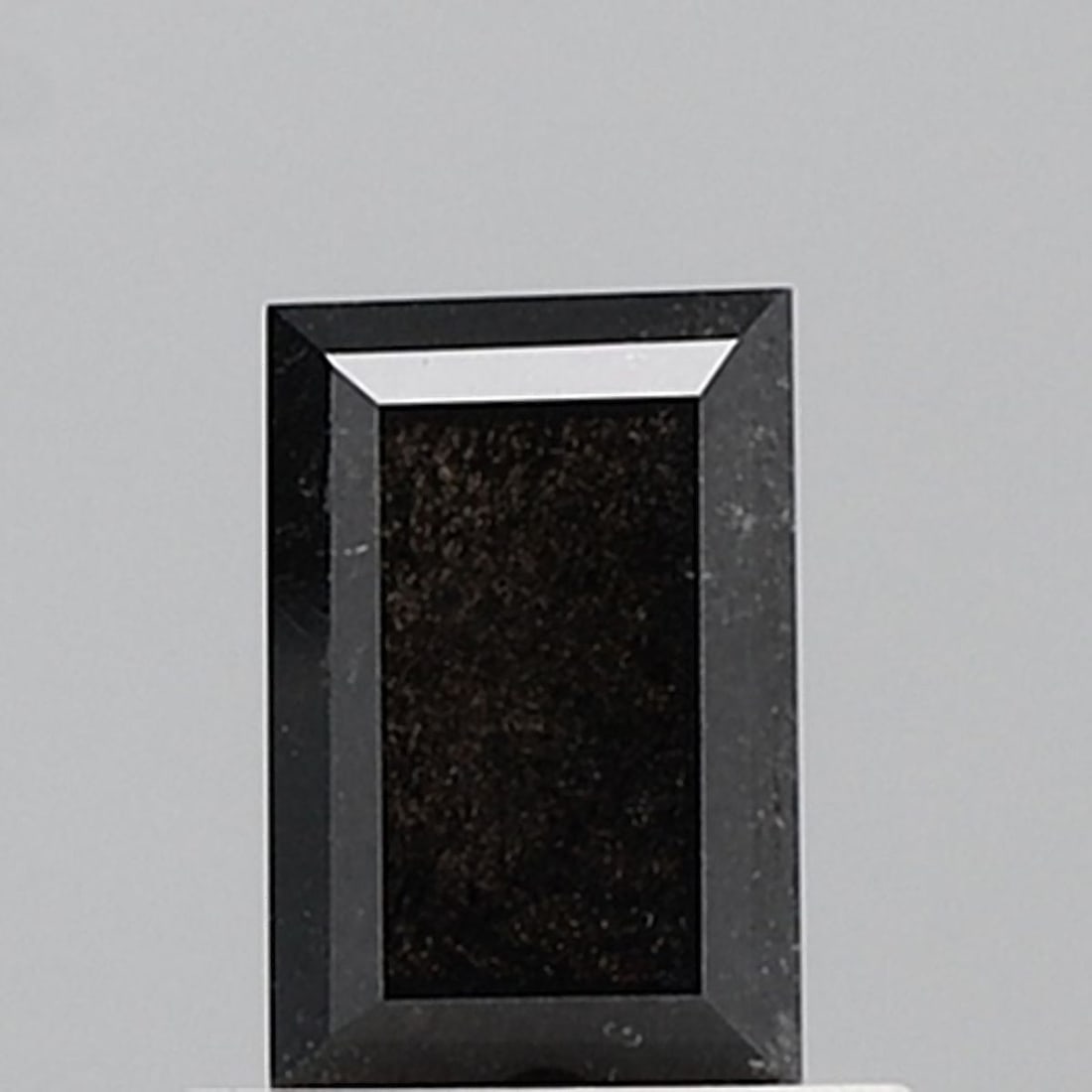 Baguette 0.84ct Salt And Pepper VVS2 - Loose Natural Diamond: Baguette 0.84ct Salt And Pepper VVS2 - Loose Natural Diamond 0.84ct Salt And Pepper VVS2 - Loose Natural Diamond Baguette Cut, EX Polish and Symmetry, Certified NONE. This loose natural diamond boasts