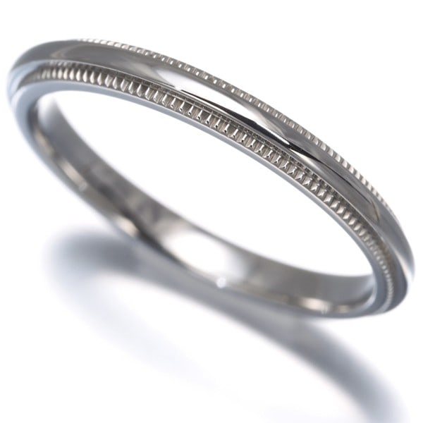 Tiffany&Co. Ring Together Milgrain 2.2Mm Us4.5 950 Platinum: Tiffany&Co. Ring Together Milgrain 2.2Mm Us4.5 950 Platinum Tiffany & Co.'s iconic Together Milgrain ring showcases sleek, platinum banding with a subtle 2.2mm width, perfectly suited for everyday ele