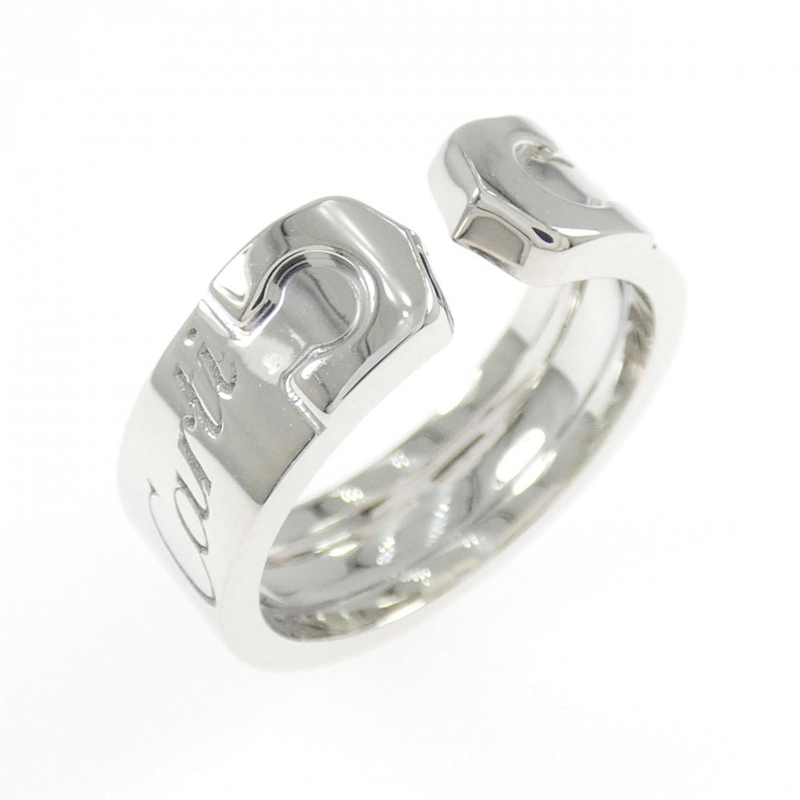 Cartier Band Ring White Gold (18K): Cartier Band Ring White Gold (18K) Cartier Band Ring White Gold (18K) - A sleek and sophisticated band ring crafted from high-quality white gold, this piece boasts a timeless design that complements a