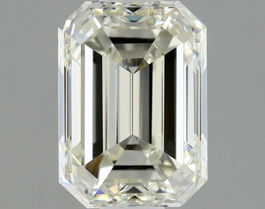 GIA Emerald 1.0ct K VVS2 - Loose Natural Diamond: GIA Emerald 1.0ct K VVS2 - Loose Natural Diamond GIA Emerald 1.0ct K VVS2 - Loose Natural Diamond, certified by the Gemological Institute of America (GIA), boasts exceptional clarity and color charact
