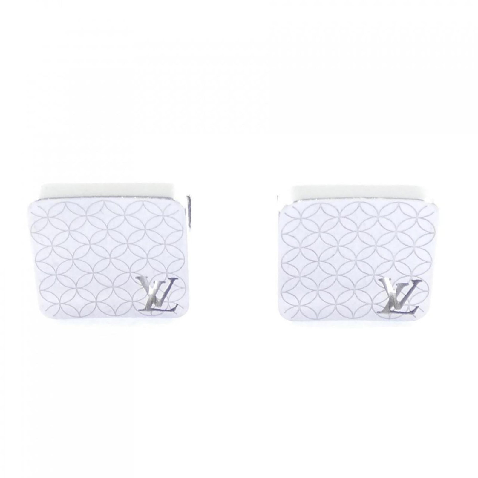 Cufflinks from Louis Vuitton: Cufflinks from Louis Vuitton Silver Louis Vuitton cufflinks with dimensions 14.00mm x 14.00mm, bearing the MPN M65043. These cufflinks are made from a durable material and have a distinctive size. The