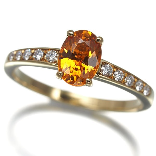 Tasaki Ring Spessartine Garnet Diamond 0.07Ct Us6 18K 750 Yellow Gold: Tasaki Ring Spessartine Garnet Diamond 0.07Ct Us6 18K 750 Yellow Gold Yellow gold ring featuring a 0.07ct Spessartine Garnet diamond, set in an 18k design with a US6 size and a total weight of 2.9g. T