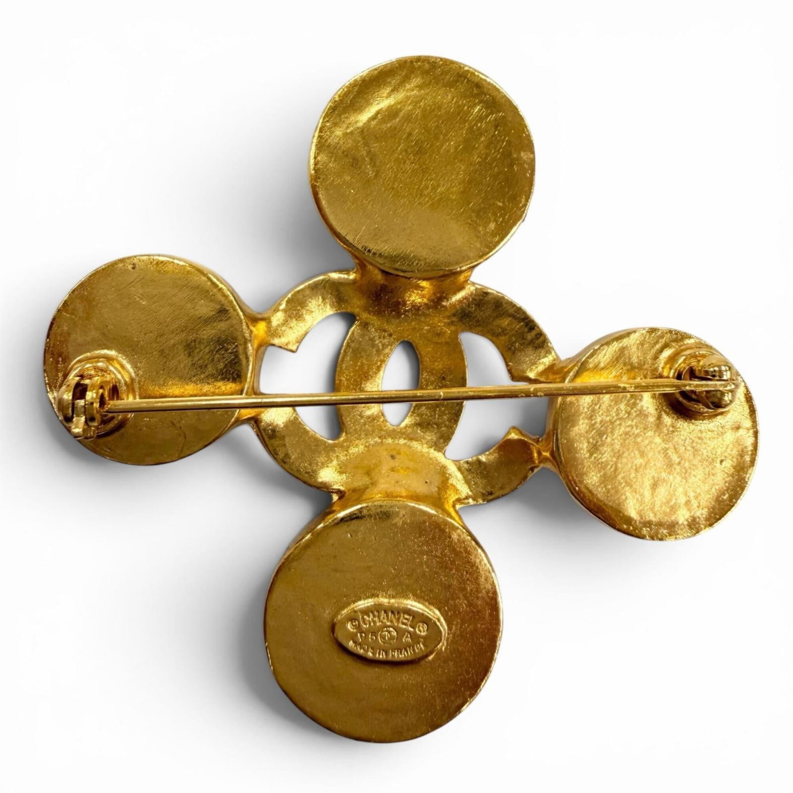 Shell brooch Chanel - 4