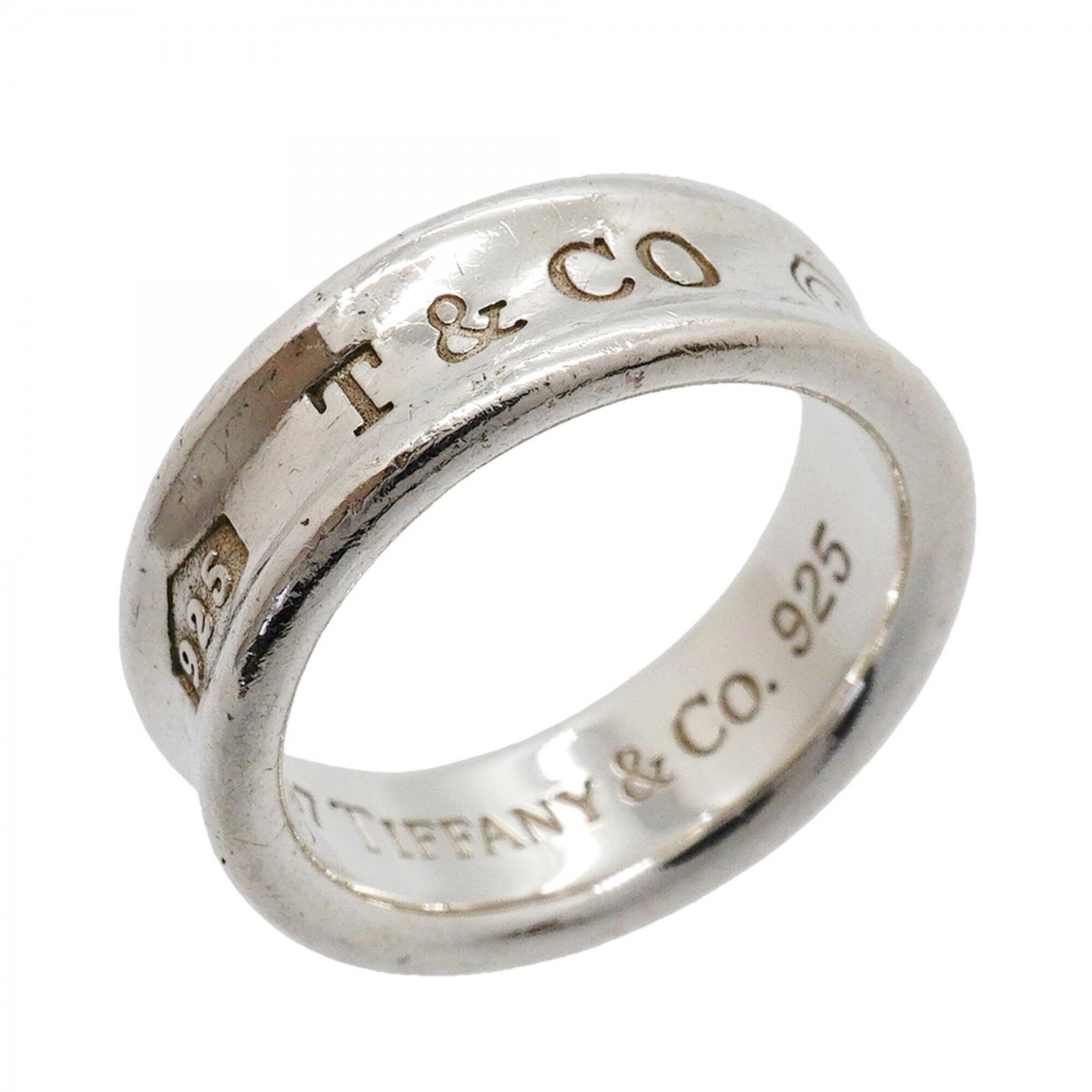 Silver band ring Tiffany 925: Silver band ring Tiffany 925 Item Specifics: Brand: Tiffany Type: Band ring Gender: Women Material: Silver 925 US Size: 6.5 Product Disclaimer: Items may exhibit light wear, such as minor scratches or
