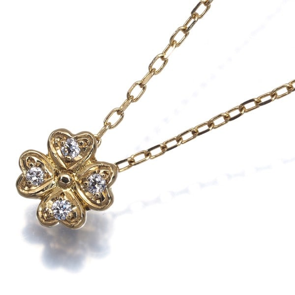 Mikimoto Necklace Diamond 0.07Ct Clover 18K 750 Yellow Gold: Mikimoto Necklace Diamond 0.07Ct Clover 18K 750 Yellow Gold 18k yellow gold Mikimoto necklace features a stunning natural diamond with a total weight of 0.07ct, set in a beautiful clover design. The n