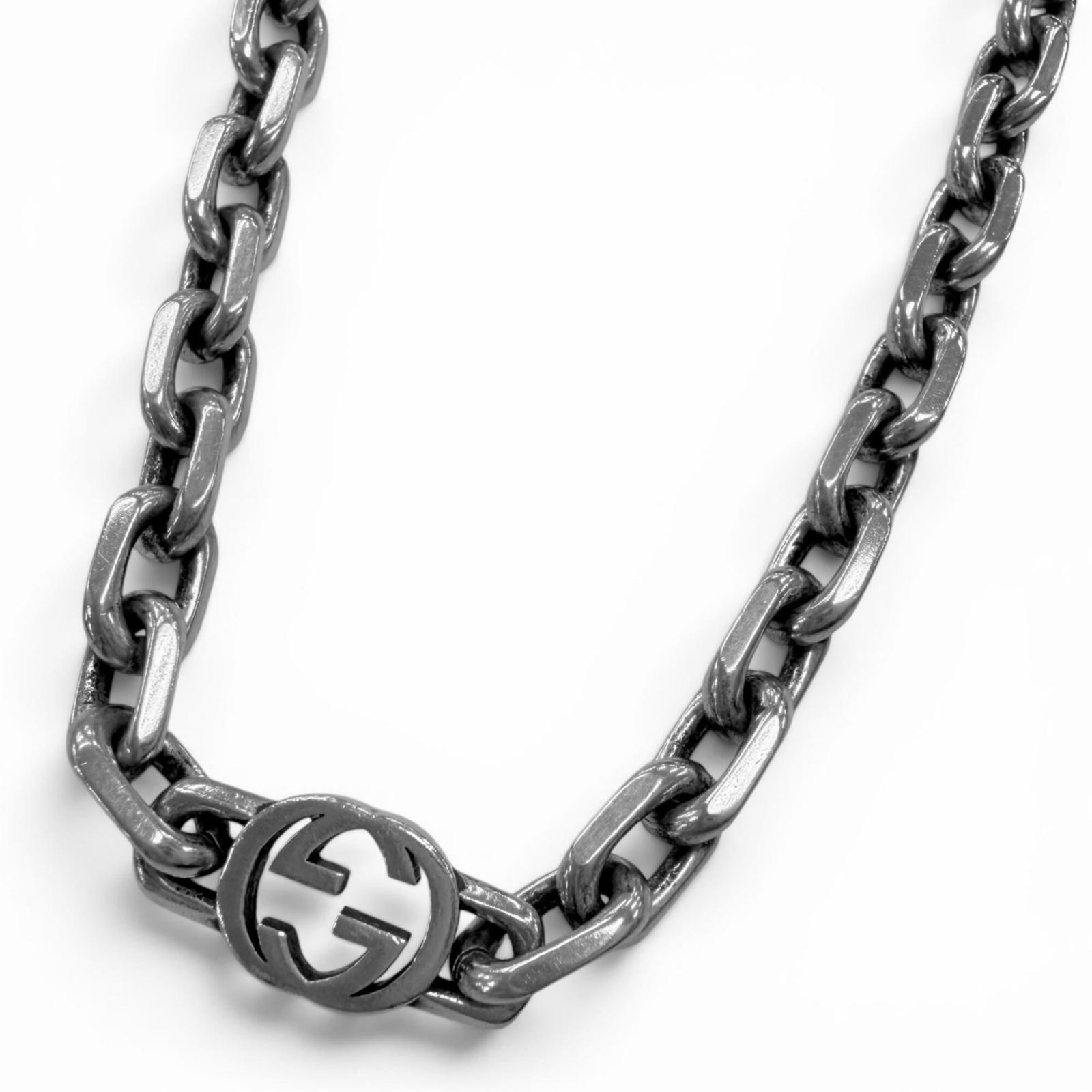 Chain Interlocking G Ag925 Silver Necklace 616941 Comes With Men'S Box Italy Weight 57.3G: Chain Interlocking G Ag925 Silver Necklace 616941 Comes With Men'S Box Italy Weight 57.3G Chain Interlocking G Ag925 Silver Necklace 616941 Comes With Men'S Box Italy Weight 57.3G - A sleek and modern