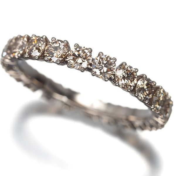 Kashikey Ring Brown Diamond 1.70Ct Five Rings Full Eternity 18K Bg: Kashikey Ring Brown Diamond 1.70Ct Five Rings Full Eternity 18K Bg This stunning Kashikey Ring features five natural brown diamonds totaling 1.70 carats, set in an 18k brown gold band with a ring widt