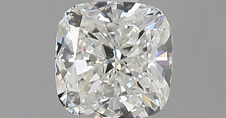 GIA Cushion Brilliant 0.7ct I VVS2 - Loose Natural Diamond: GIA Cushion Brilliant 0.7ct I VVS2 - Loose Natural Diamond GIA certified, this 0.7ct I VVS2 cushion brilliant diamond boasts exceptional clarity and polish, with an EX symmetry that adds to its brilli