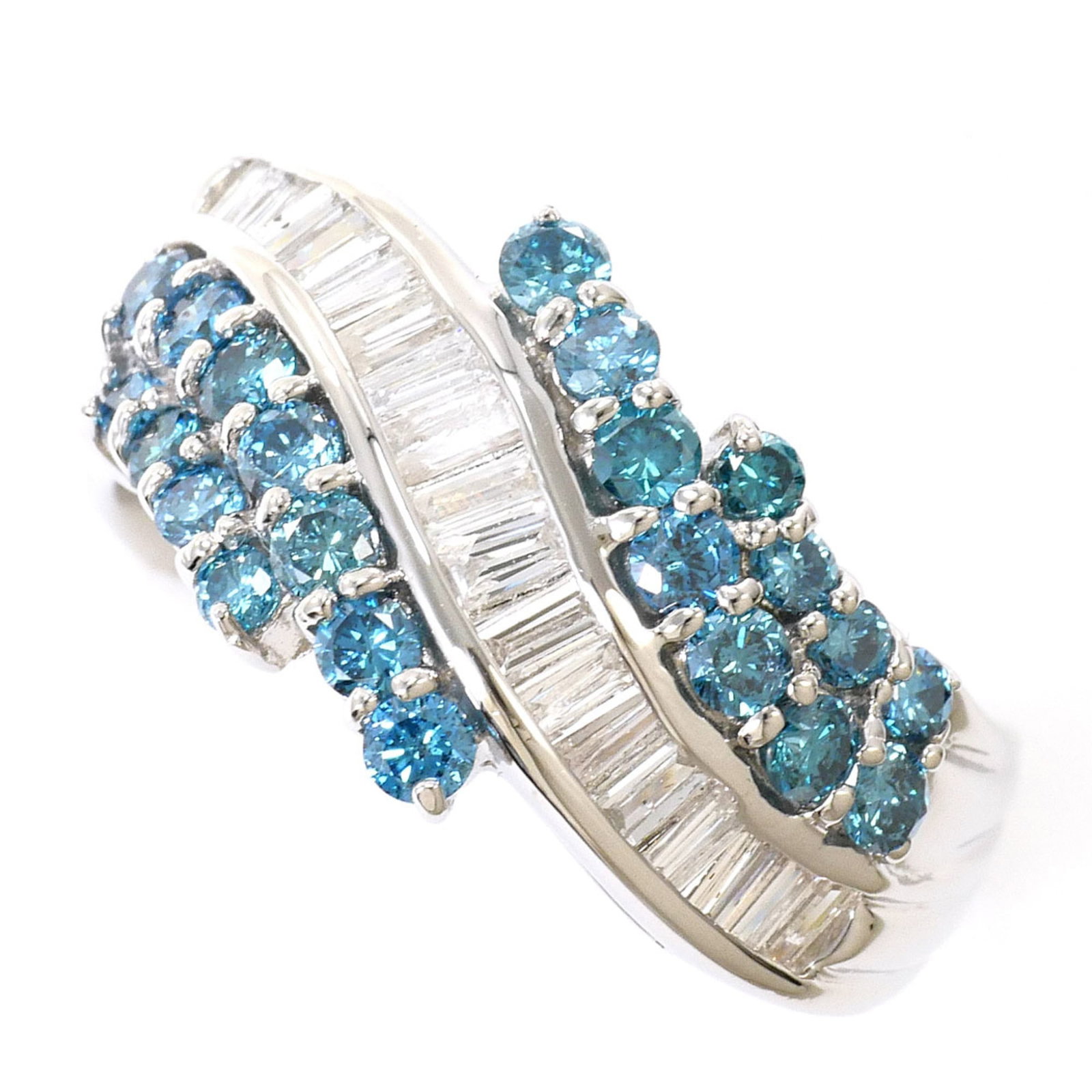 Unbranded Band Ring Platinum 900: Unbranded Band Ring Platinum 900 Platinum 900 band ring features a striking blue hue and diamond stone, set in a sturdy platinum metal construction. Weighing 6.5g, the ring boasts a width of 10mm and 