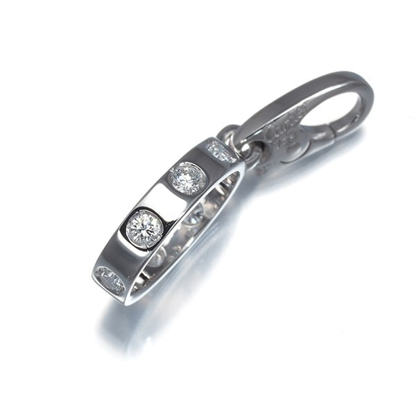 Cartier Pendant Diamond Love Charm 18K 750 White Gold: Cartier Pendant Diamond Love Charm 18K 750 White Gold 18k white gold Cartier pendant diamond love charm, featuring a natural diamond set in a charming design. The 13.8 x 11.1mm pendant measures 25.7mm